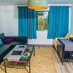1 Bedroom Apartment By Trinity