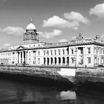 Central Dublin Apartment