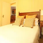 Latchfords Self Catering Apartments