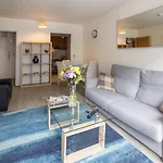 Grand Canal Square Apartments