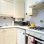 Lovely 2 Bedroom Maisonette In Beaumont, Dublin