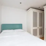 Homely 3 Bedroom House With A Balcony In Donnybrook