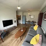 Stylish Flat With River View