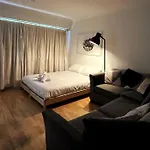 Peaceful Studio Apt W/2 Beds