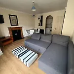 Cozy Flat Heart Of The City