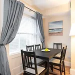 Central 1Bed Apt Reliable Fast Wifi & Tv