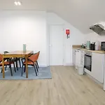 Mary St House 3B