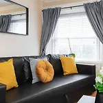 Central 1Bed Apt Reliable Fast Wifi & Tv