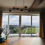 Finnstown Hall- Private Room In Shared Apartment With The Host