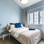 Dublin Airport Homestay