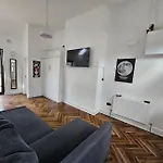 Charming House In City Centre