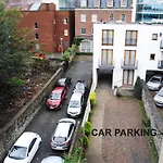 Baggot Court Townhouse