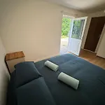Cosy Apartment Near City Center