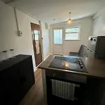 Cosy Apartment Near City Center