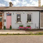 Cozy Room In Stoneybatter, Dublin