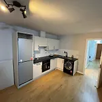 Charming 3-Bedroom Modern Apartment In Dublin