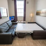 Temple Bar Essex Apartments