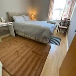 Utopia Retreat - Enchanted Room In Central Dublin
