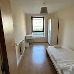 004 Spacious 3 Bed Apartment In Dublin City Centre