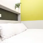 Stylish Apartments & Private Rooms At Binary Hub In Dublin