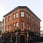 O\'Neills Victorian Pub & Townhouse