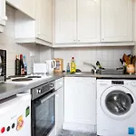 Cozy 2Bed Apartment In Dublin Next To River Liffey