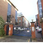 Homestay Dublin City Cente Apts