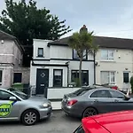 3 Bedroom House Beside Croke Park