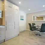 Saint Patrick\'S District Apartments