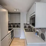 Dublin Centre Stay Next To Temple Bar 3 Bed Apt