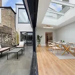 Heytesbury Street