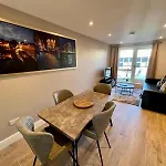 Parnell Corner Apartments