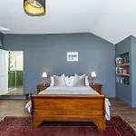 Ulster Apartment, 7 Henrietta Street, Dublin City Centre
