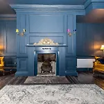 Leinster Apartment, 7 Henrietta Street, Dublin City Centre