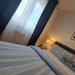 Cozy Bedroom In Lucan, Dublin