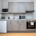Modern Studio Apt-23Min Walk To Dublin Castle