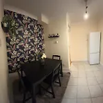 Flexible Spacious Quad \