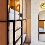Gardiner House Hostel