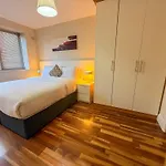 Georgian Square Apartments
