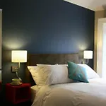 Adelphi Guesthouse
