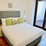 Leevin Apartments