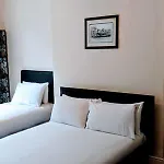 Metrostays - O\'Connell Street 84-2