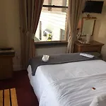 The Leeson Lodge