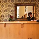 Parliament Hotel