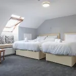 Aona Townhouse