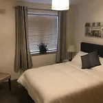 Hanbury Mews 4