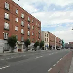 South City Centre Apartment