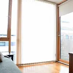 1 Bedroom Apartment On River Laffey