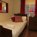 Luxury City River View Apartment