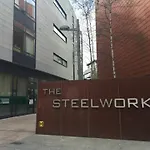 Talbot Street Apartment